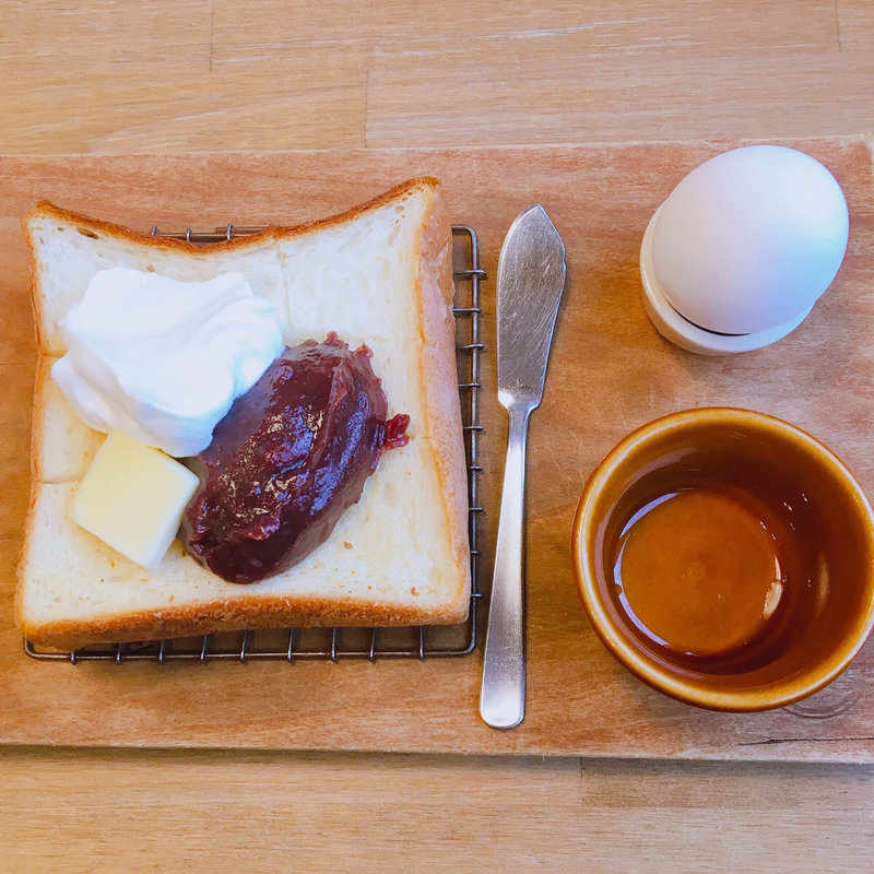 小倉トースト(天然酵母の食パン専門店つばめパン＆Milk 尼ヶ坂本店)