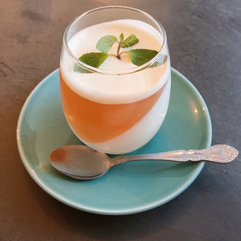 りんごとヨーグルトのゼリー(ON THE WAY.cafe and bar　オンザウェイ)