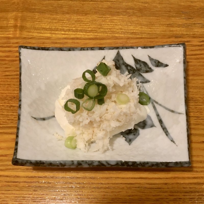 クリームチーズ山わさび乗せ(マルイチ商店)