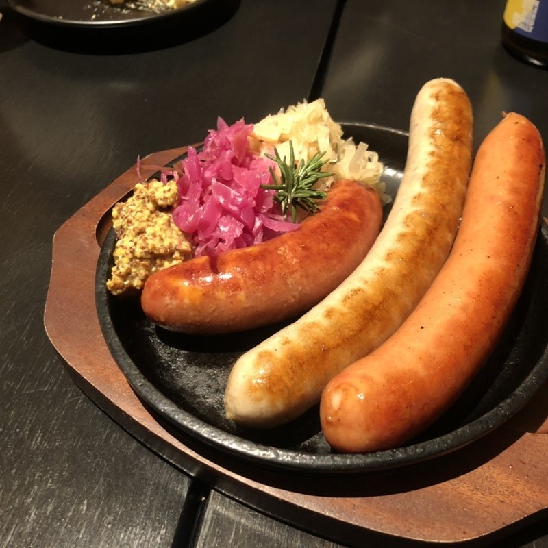シュマッツこだわりのクラフトソーセージ(Schmatz 渋谷PARCO店)