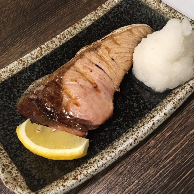 ブリの塩焼き(膳や与楽)
