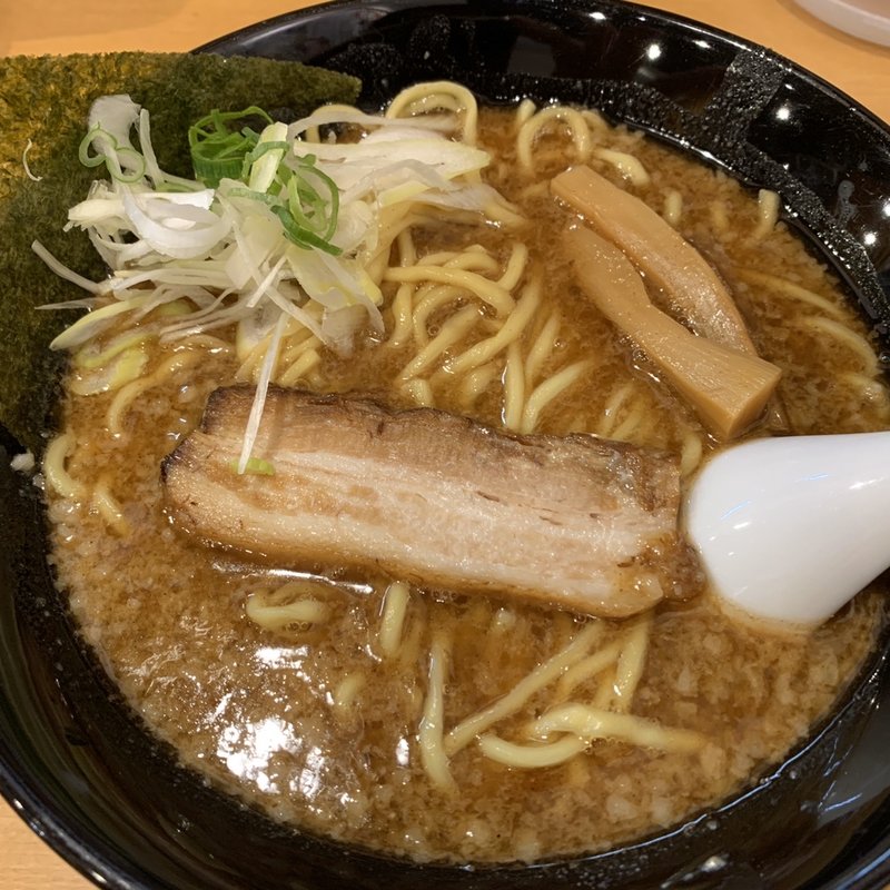 節骨こってりらーめん(節骨麺たいぞう 綾瀬店)