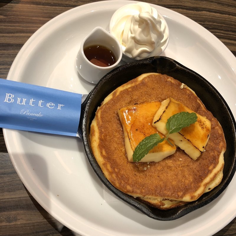 クリームブリュレ窯出しパンケーキ(Butter)