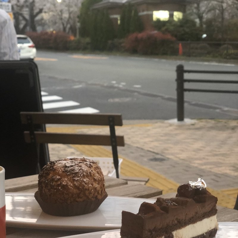 シューアラクレーム(パティスリー レセンシエル)