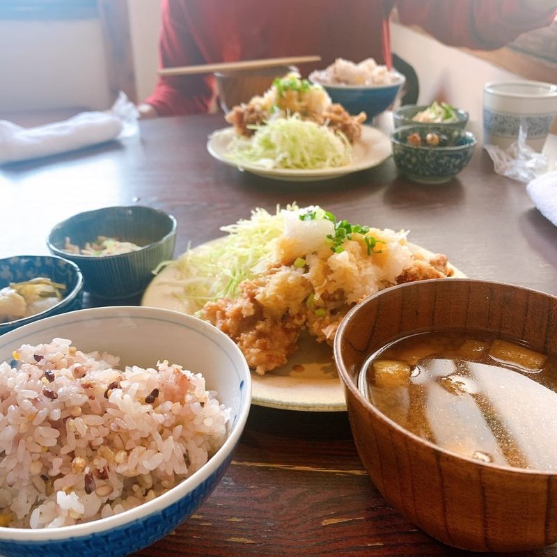 から揚げ定食(中町食堂)