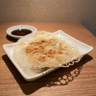 焼きワンタン(ニラ豚肉)(中華居酒屋 吉翔)