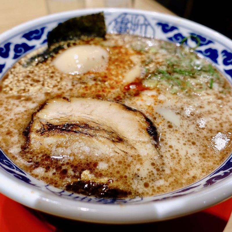 とろ玉昔味　黒(らーめん亀王 阪急東通り店)