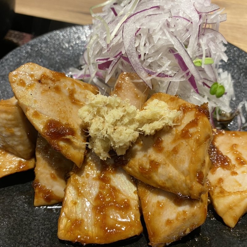 マグロしょうが焼き定食(しょうが焼き Baka)