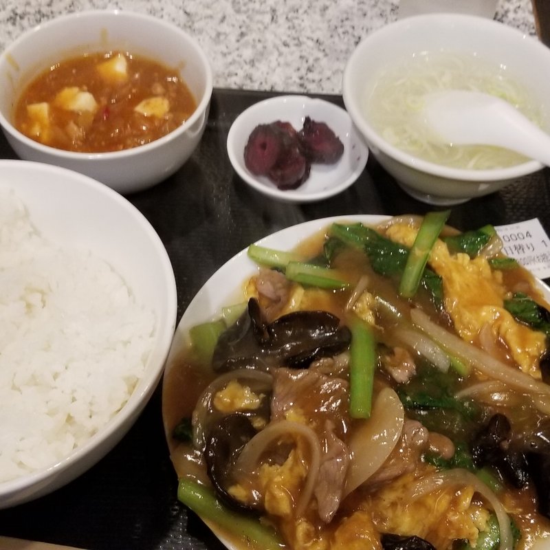 キクラゲと卵(春駒)