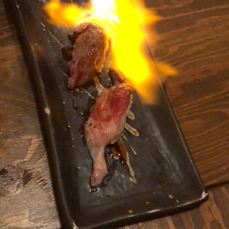 (裏なんば肉寿司 難波千日前店)