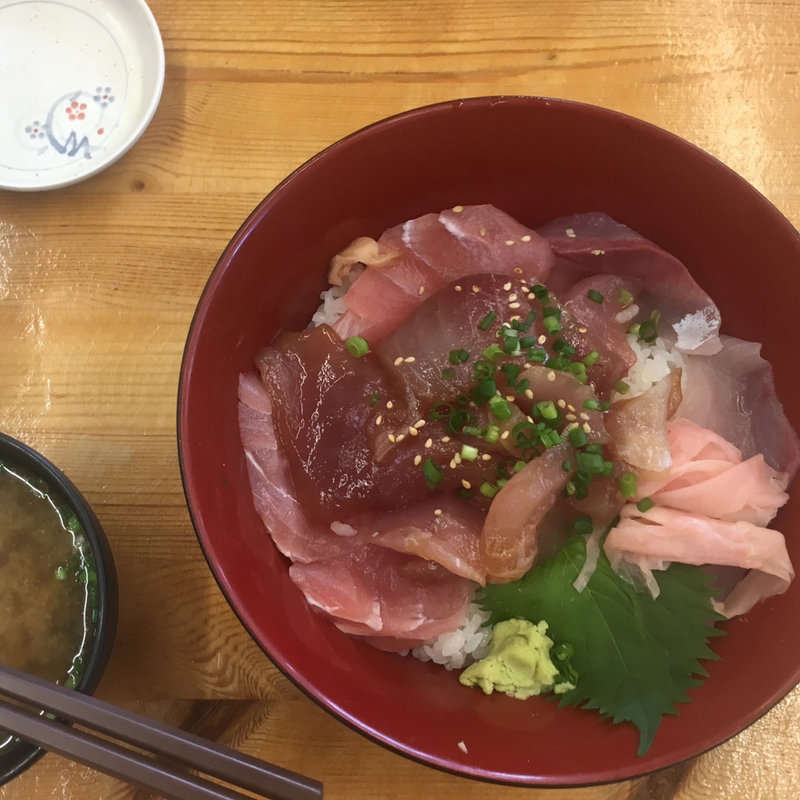 漁師のまかない丼(ばんや )