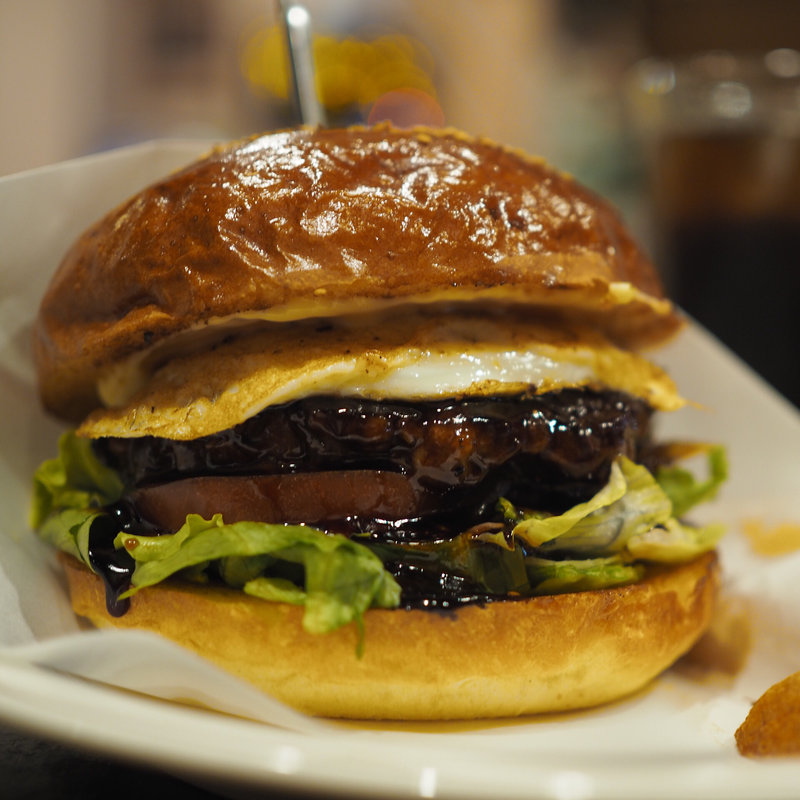 テリヤキエッグバーガー(ボンファイアー （Bon Fire）)