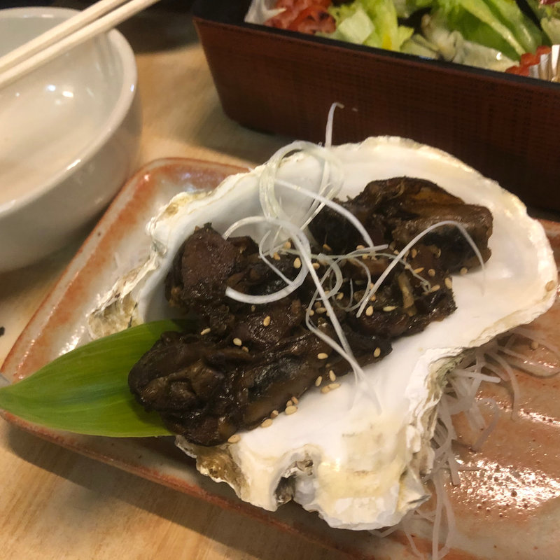 牡蠣の山椒煮(パブ 山形)