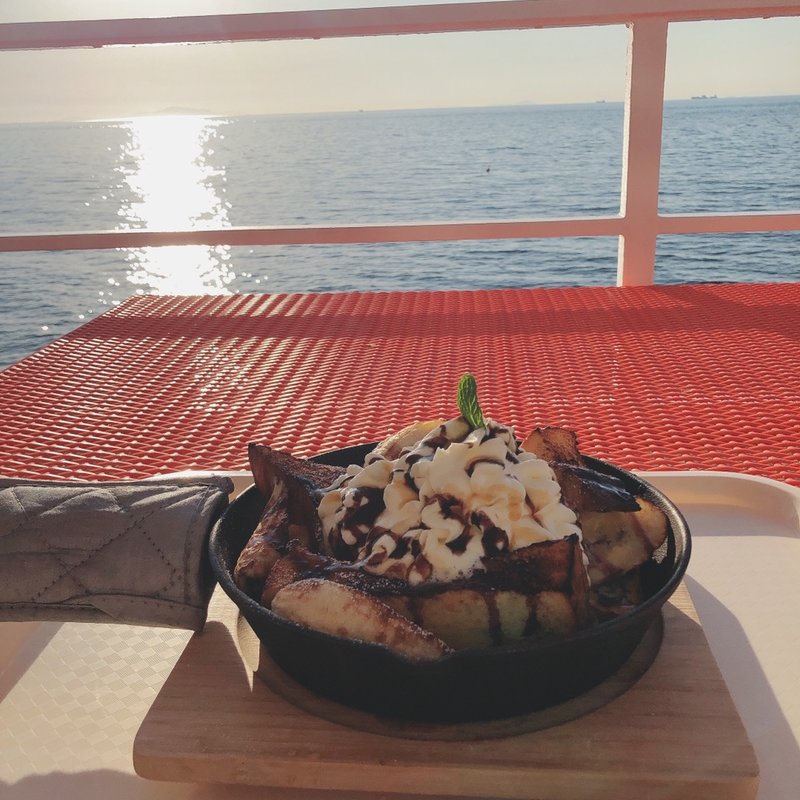 フレンチトースト ＋ 生マスカルポーネフレッシュバナナチョコレート(クラフトサーカス)