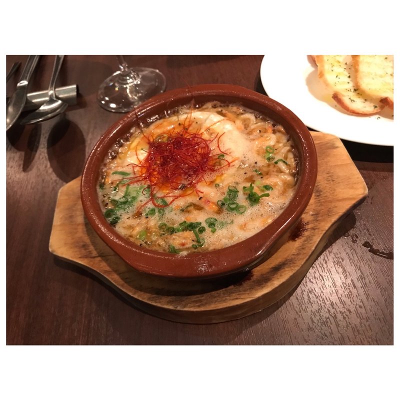 カマンベールチーズと海老のアヒージョ(チーズレストラン DAIGOMI （ダイゴミ）)