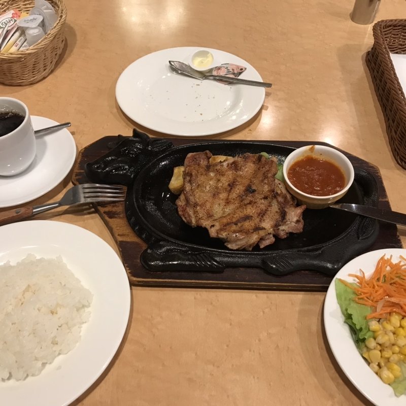 (フォルクス 世田谷代田店)