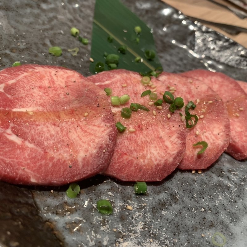 特選厚切りタン(問屋厳選 焼肉牛星 西大島駅店)