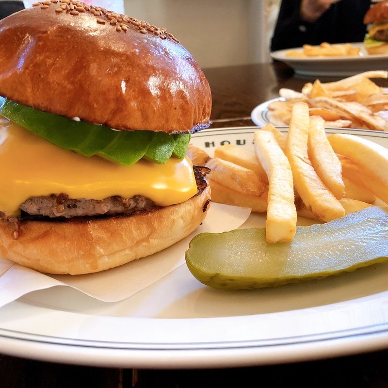 (ファイヤーハウス （FIRE HOUSE）)