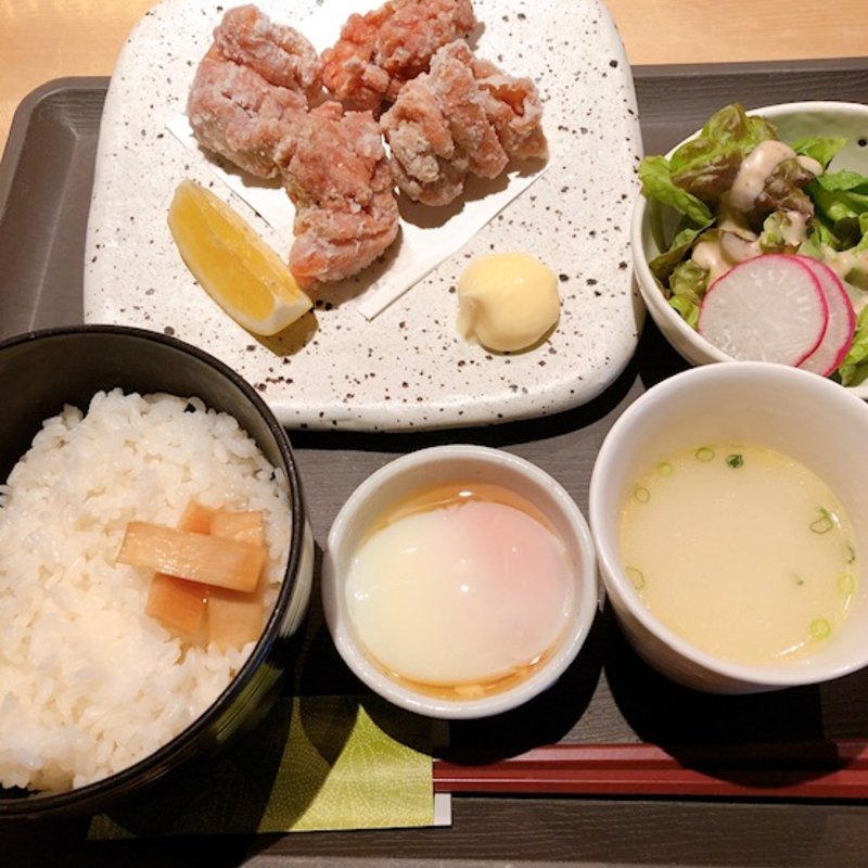 もも肉竜田揚げ定食(室町　ハラカラ)