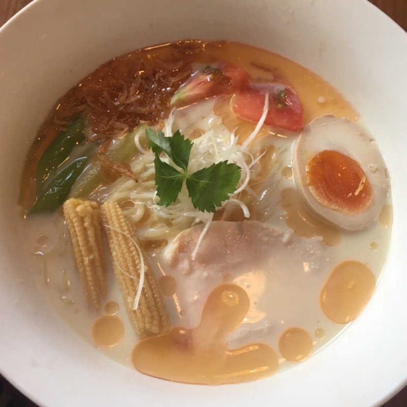 冷製クリーミー白そば(黄昏タンデム （タソガレタンデム）)