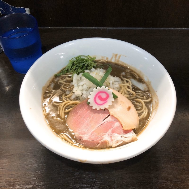 濃密な煮干しそば(中華そば いづる)