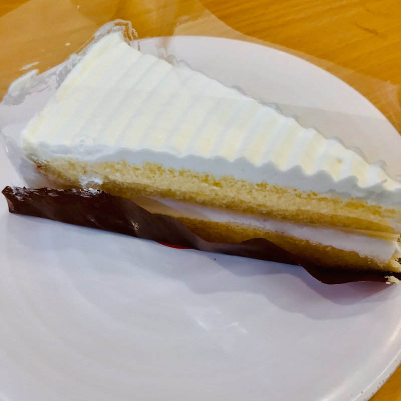 しっとりクリームケーキ(かっぱ寿司 飯能店)