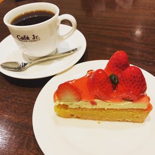 イチゴのタルト(イタリアン・トマト Café Jr. 東京電機大学店)