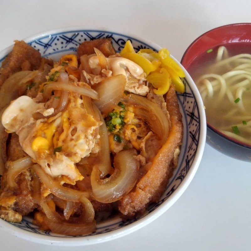 豚カツ(おじさん )