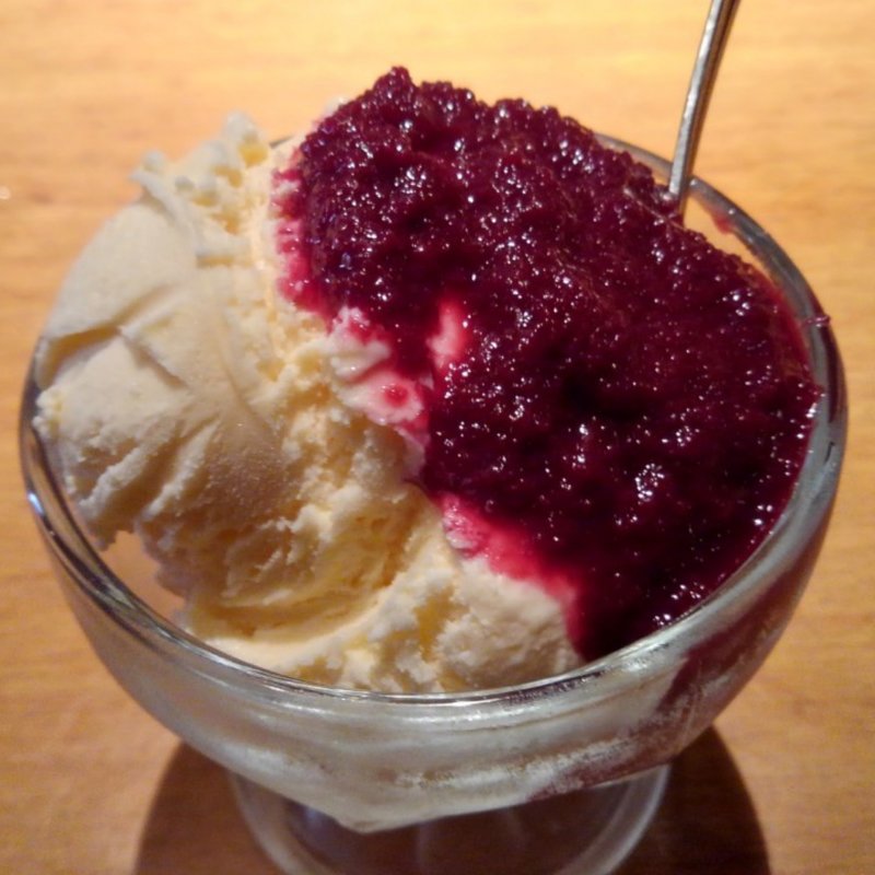 山桃のアイス(ラ・トゥーク )