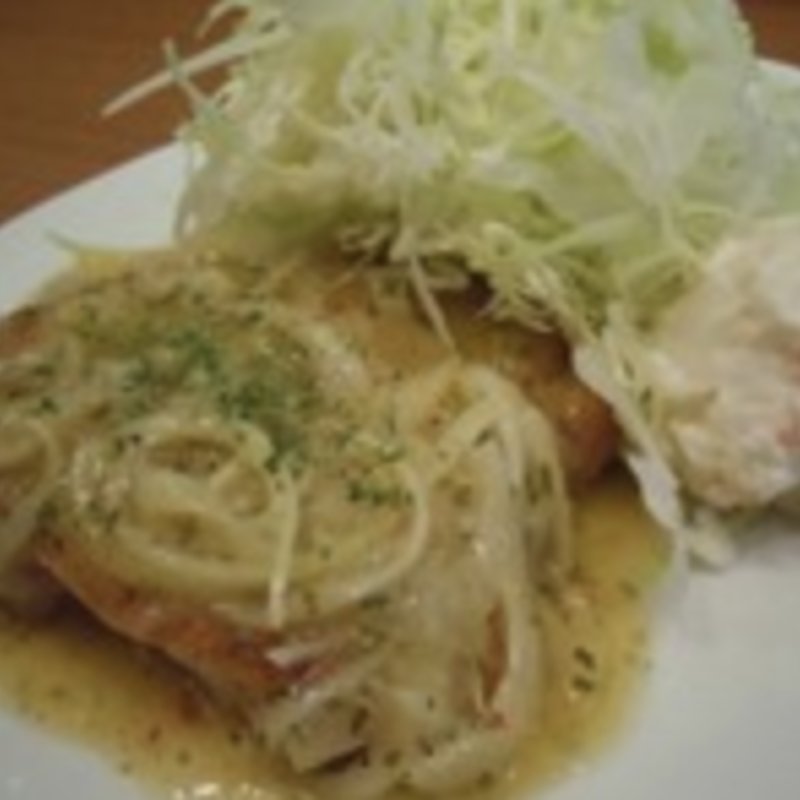 レモンガーリックソースのチキンソテー(キッチンたか)