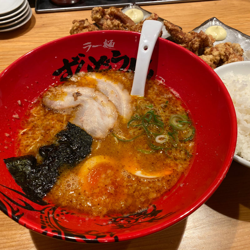 味玉HOTラーメン(ラー麺ずんどう屋 摂津西)