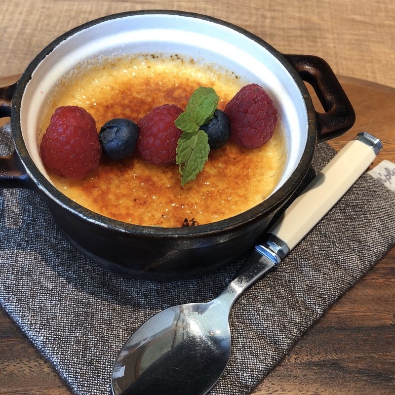 リッチバニラビーンズのクレームブリュレ(3 Little Eggs 町田東急ツインズ店)