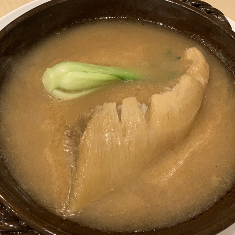 フカヒレの姿煮(中国菜 feve. (フェーブ))