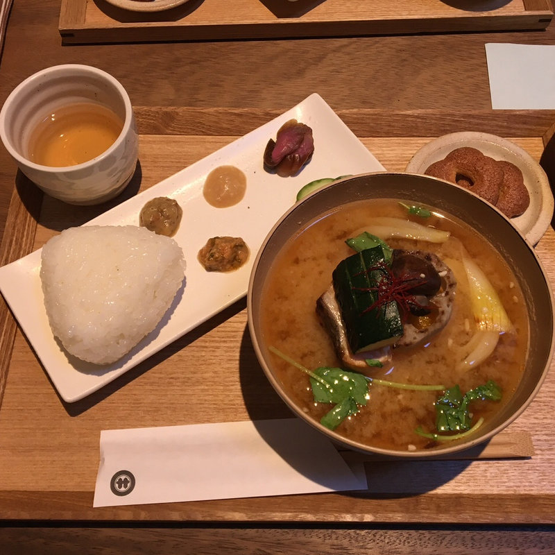 具おみそ汁　はセット(味苑)