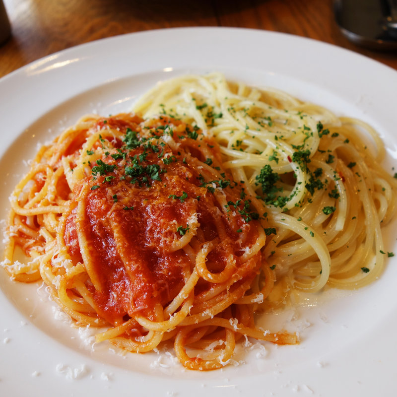 トリコローレ(パスタショップ)