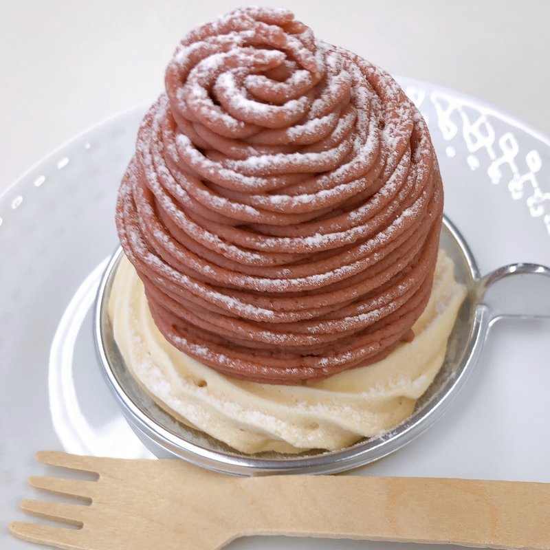 さくらのモンブラン(ペストリー ショップ)