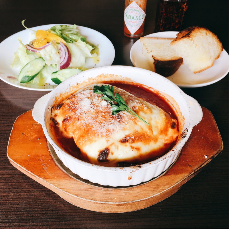 パスティーチョ、サラダ、フォカッチャ（サービス）(シュポール （SHUPOUL）)