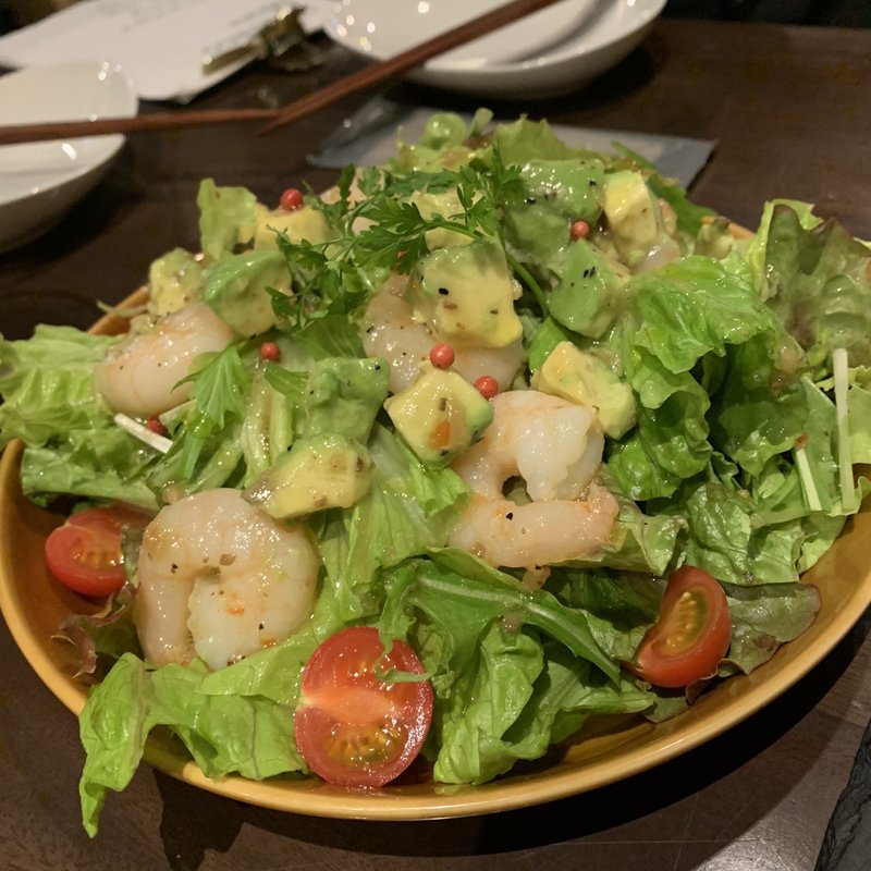 エビとアボカドのサラダ(カフェ ダイニング ウワサノ ムウ （Cafe dining uwasano Muu）)