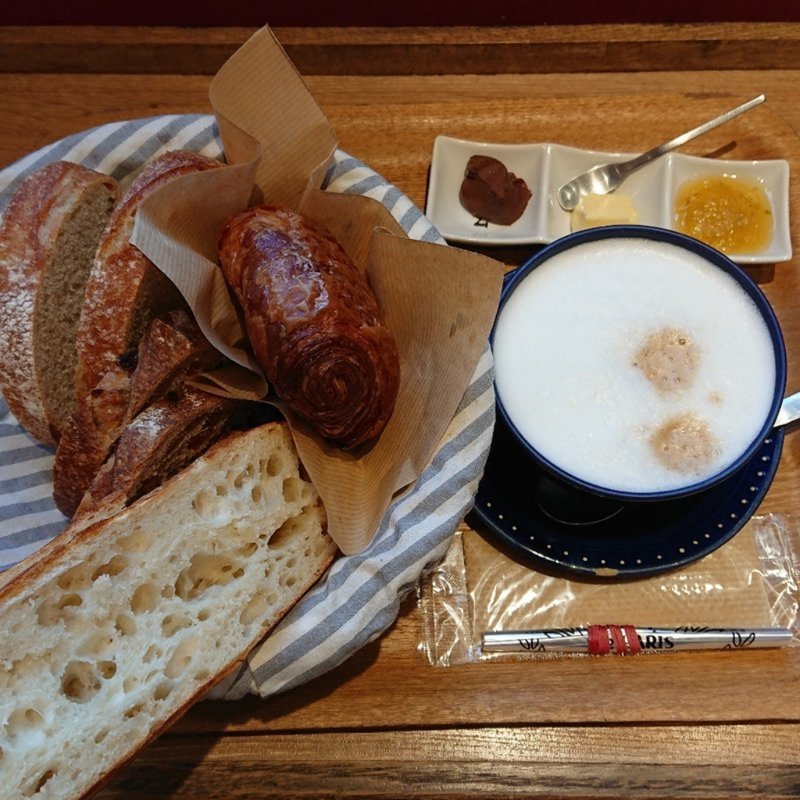 朝のパンセット(ル・グルニエ・ア・パン 恵比寿店)