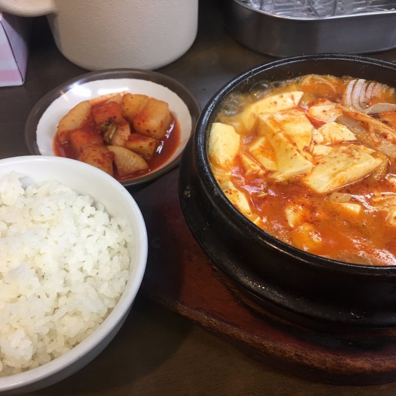 スンドゥブ定食(ビビンパハウス)