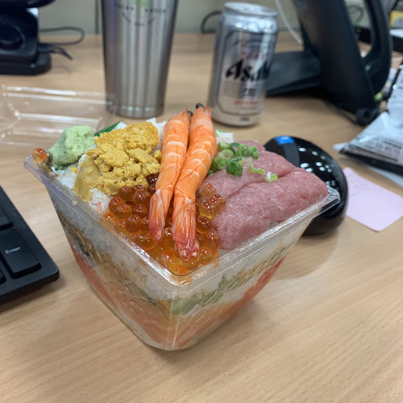 豪華トリプルミルフィーユ(創作鮨処 タキモト 大丸東京店)