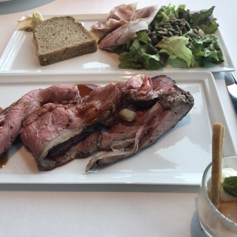 ランチビュッフェ 土日祝日(Prime 42)