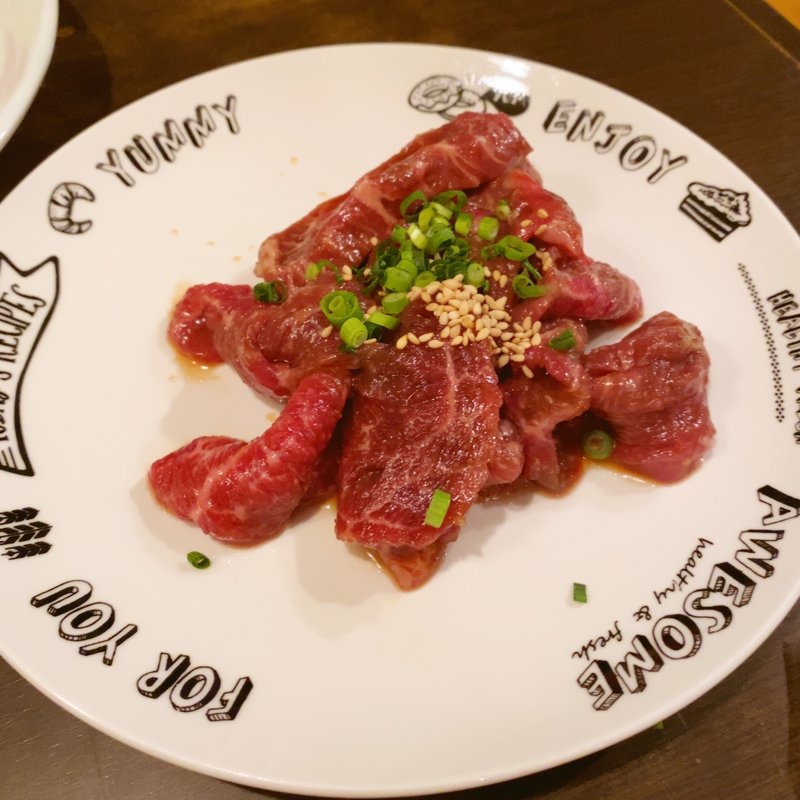 モモ（旧ロース）(石垣島きたうち牧場 （【旧店名】焼肉屋金城 石垣島 浜崎本店）)