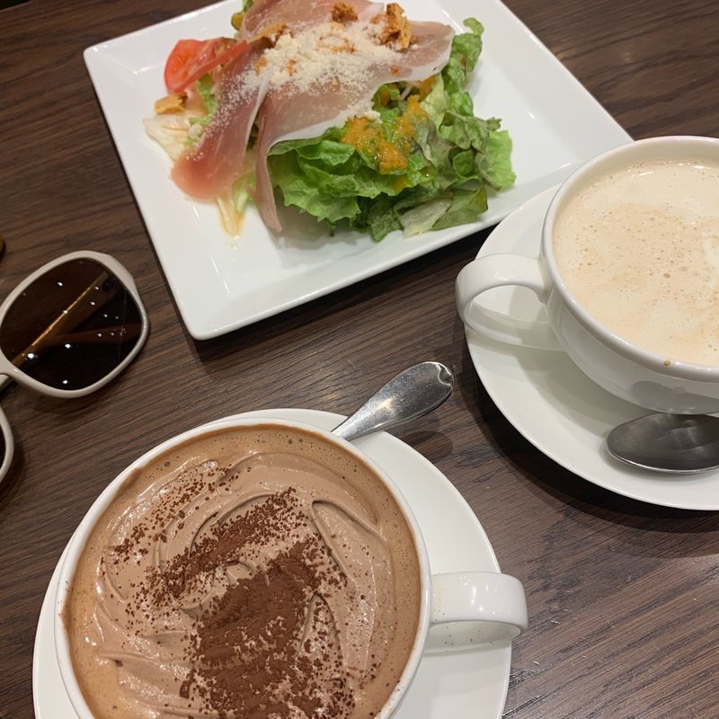 (白ヤギ珈琲店 アリオ市原店 )