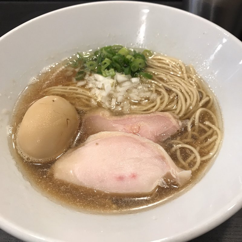 淡麗煮干そば(麺や福はら)
