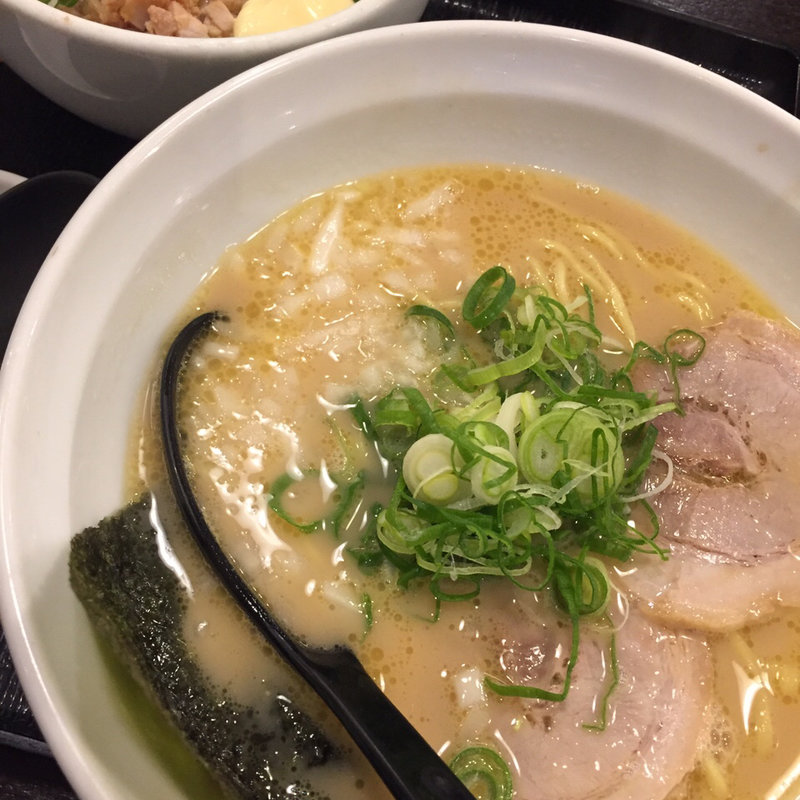 鶏白湯ラーメン(我天ラーメン)