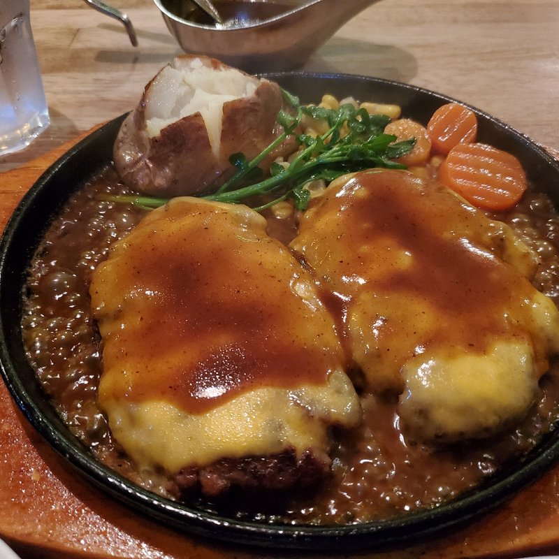 チーズハンバーグ(300g)(バズグリルハンバーグ＆ビア)