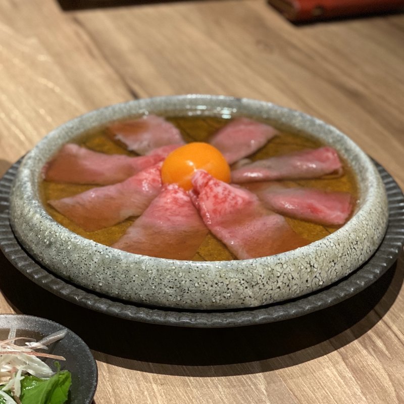 肉の月邸(月邸ト蕎麦 SUKIYUNO)