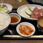 牛ハラミ定食牛肉1.5倍