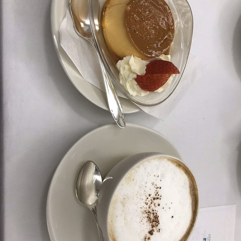 ケーキセット（ショートケーキ、フレッシュハーブティー）(銀座ウエスト 銀座本店)